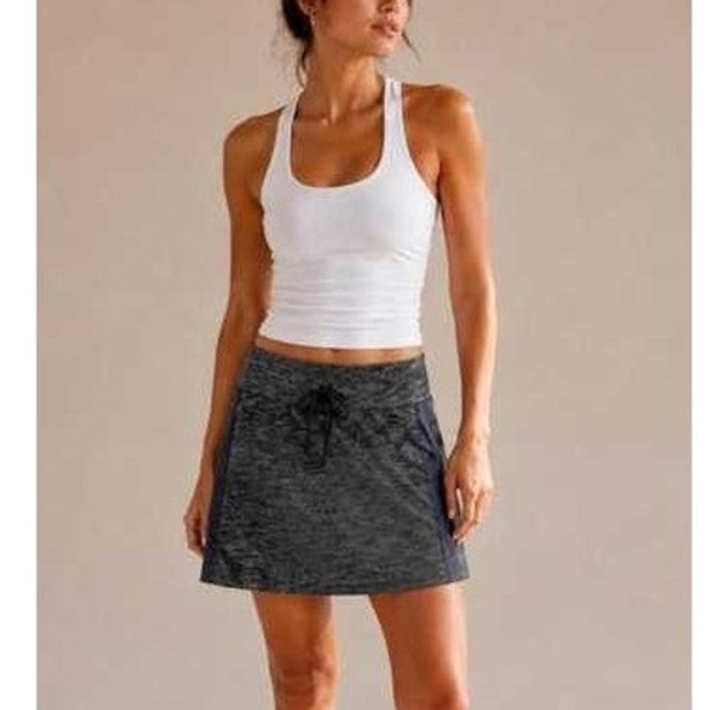 Athleta Gray Striped Mini Skort Women XS Drawstring Tennis Active Stretch Hiking